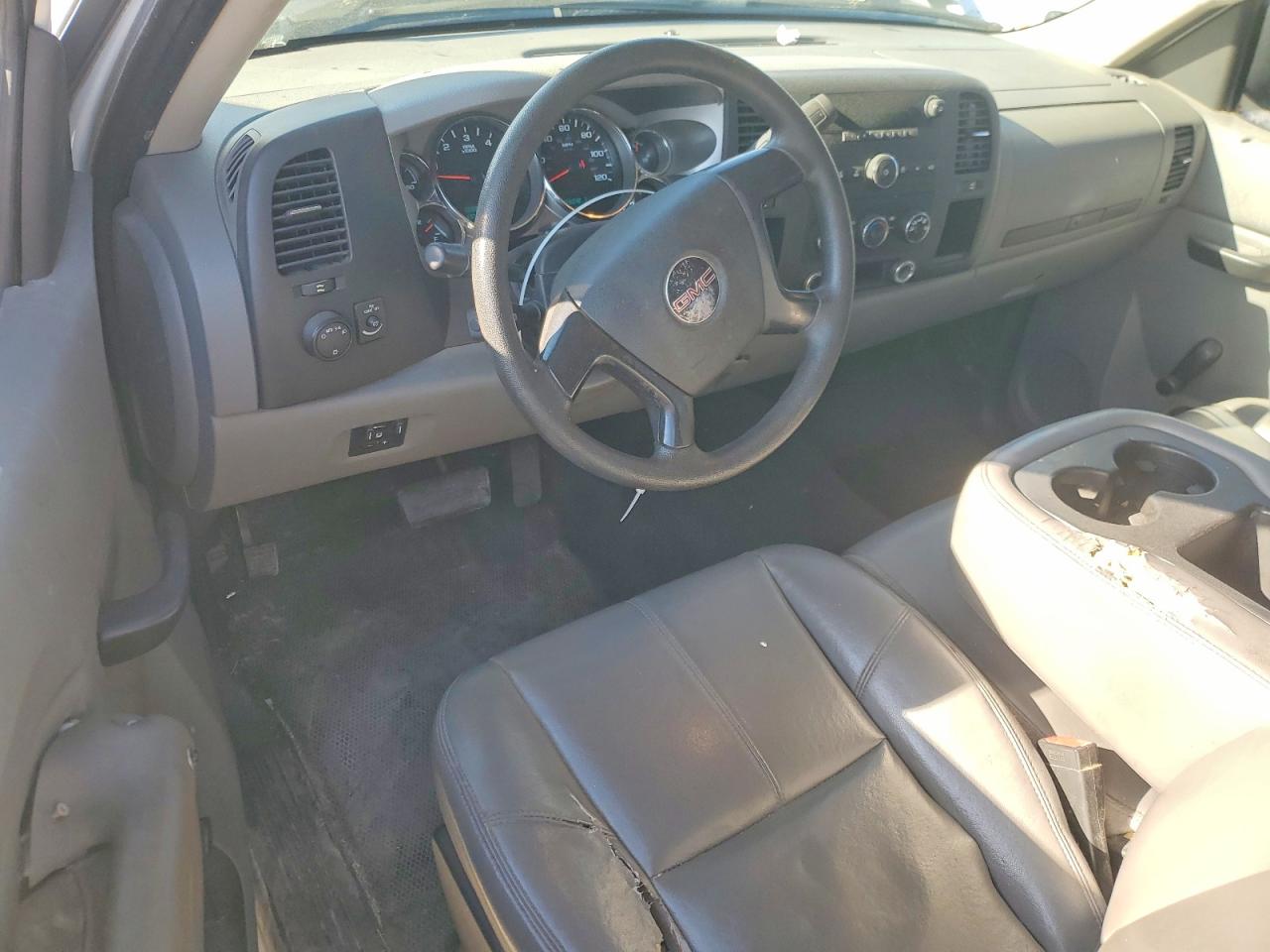 2011 GMC SIERRA C2500 HEAVY DUTY photo 15