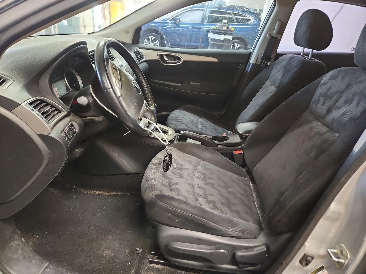 2013 NISSAN SENTRA S photo 7