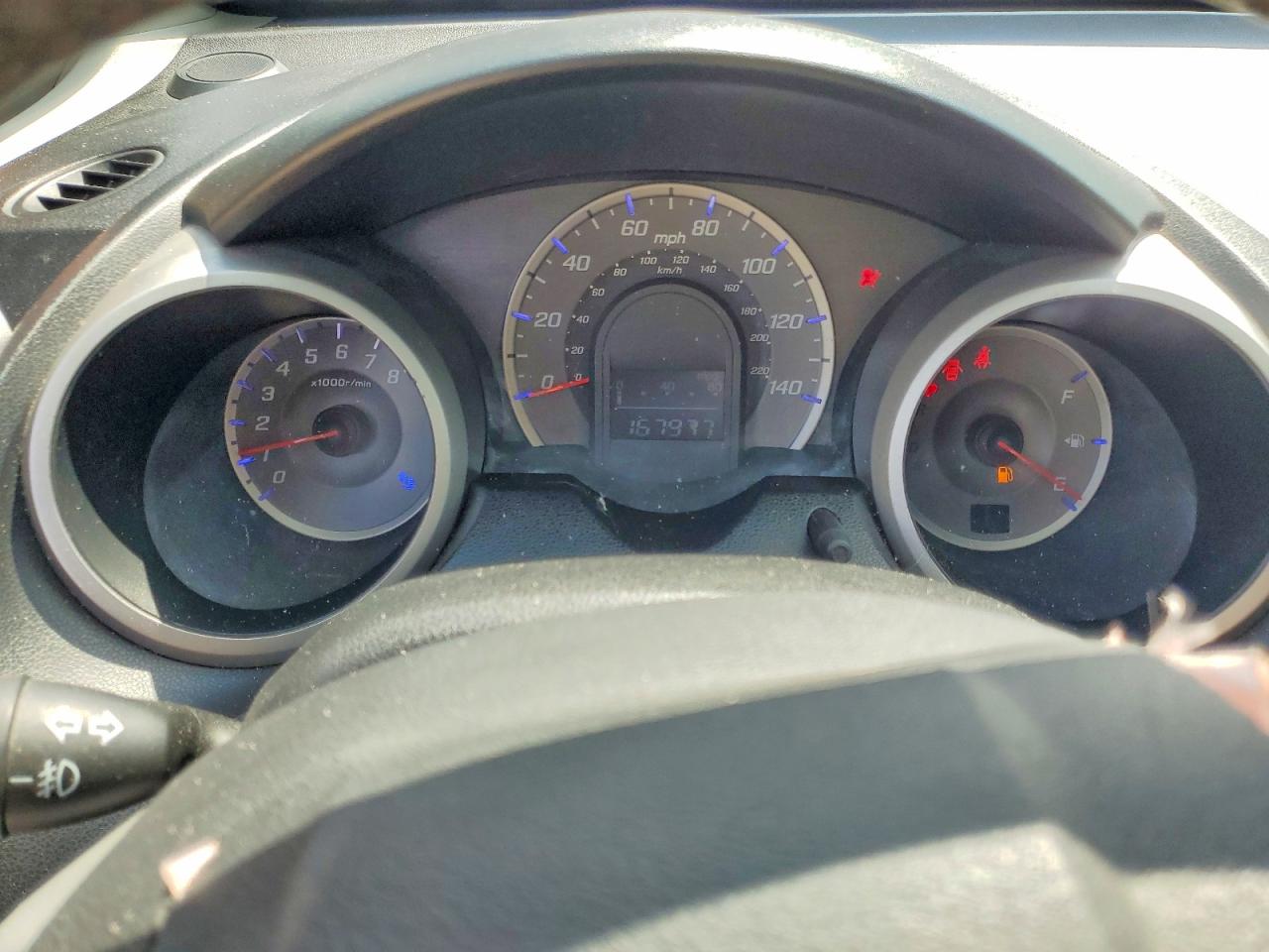 2011 HONDA FIT SPORT photo 17