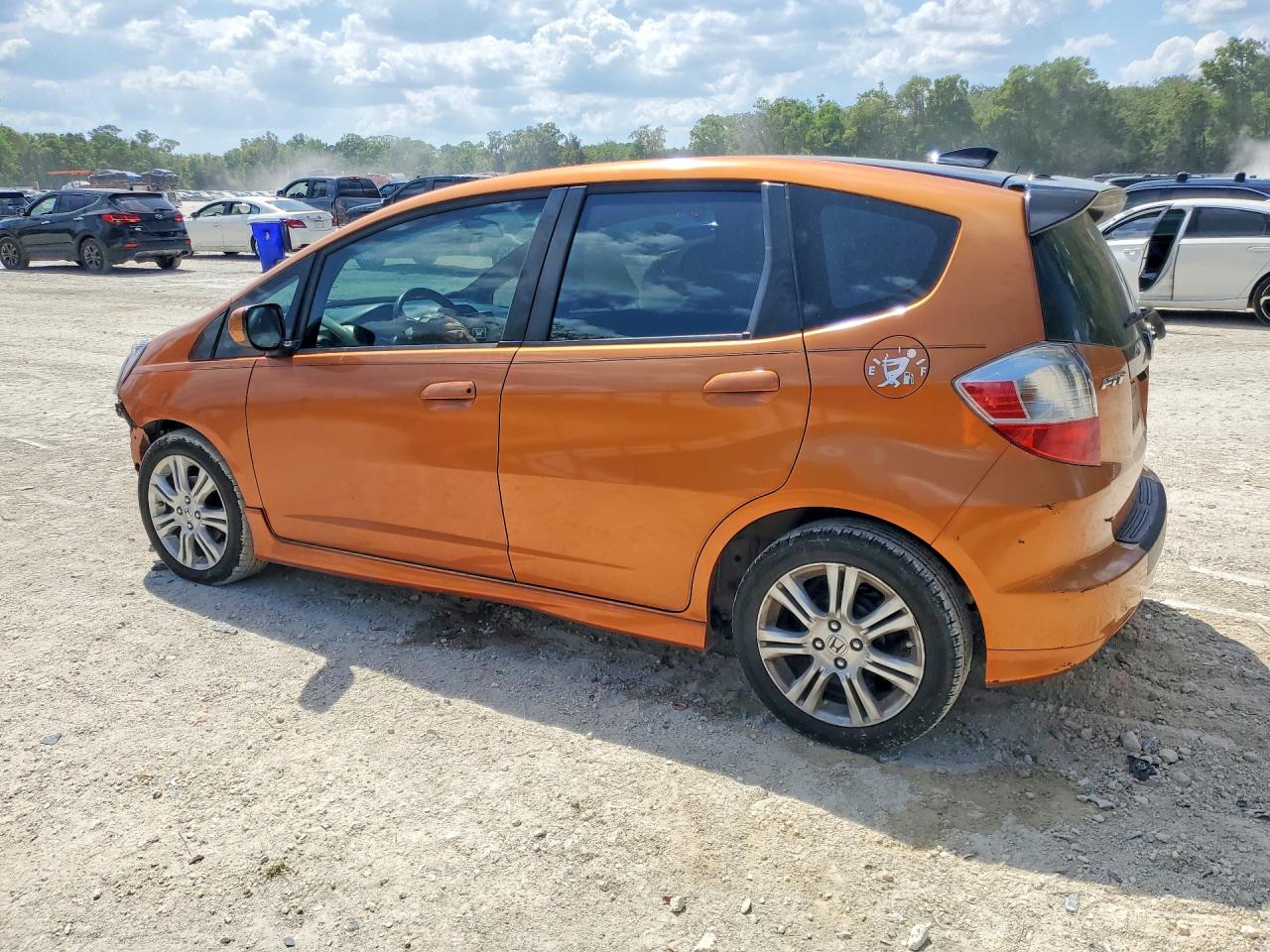 2011 HONDA FIT SPORT photo 3