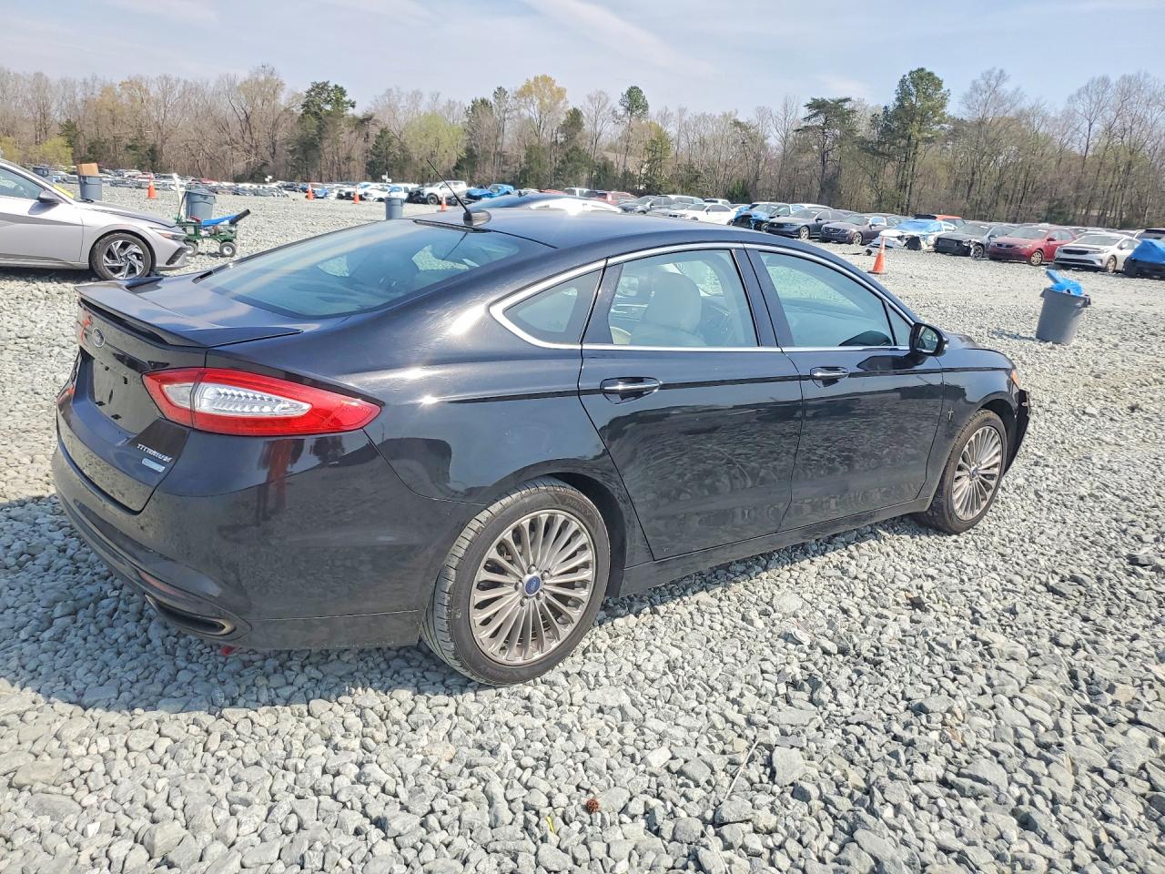 2016 FORD FUSION photo 5