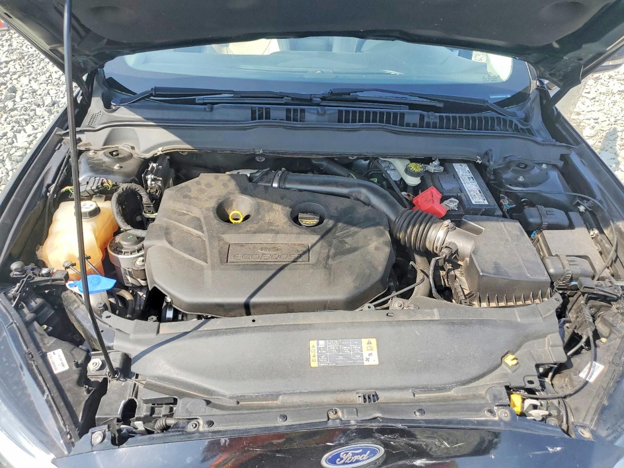 2016 FORD FUSION photo 21