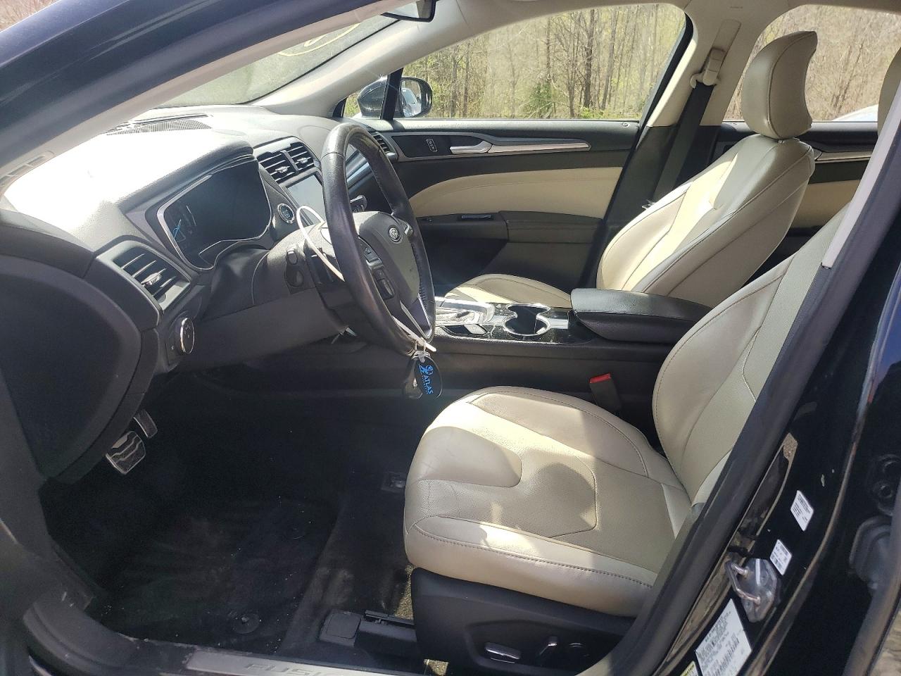 2016 FORD FUSION photo 13