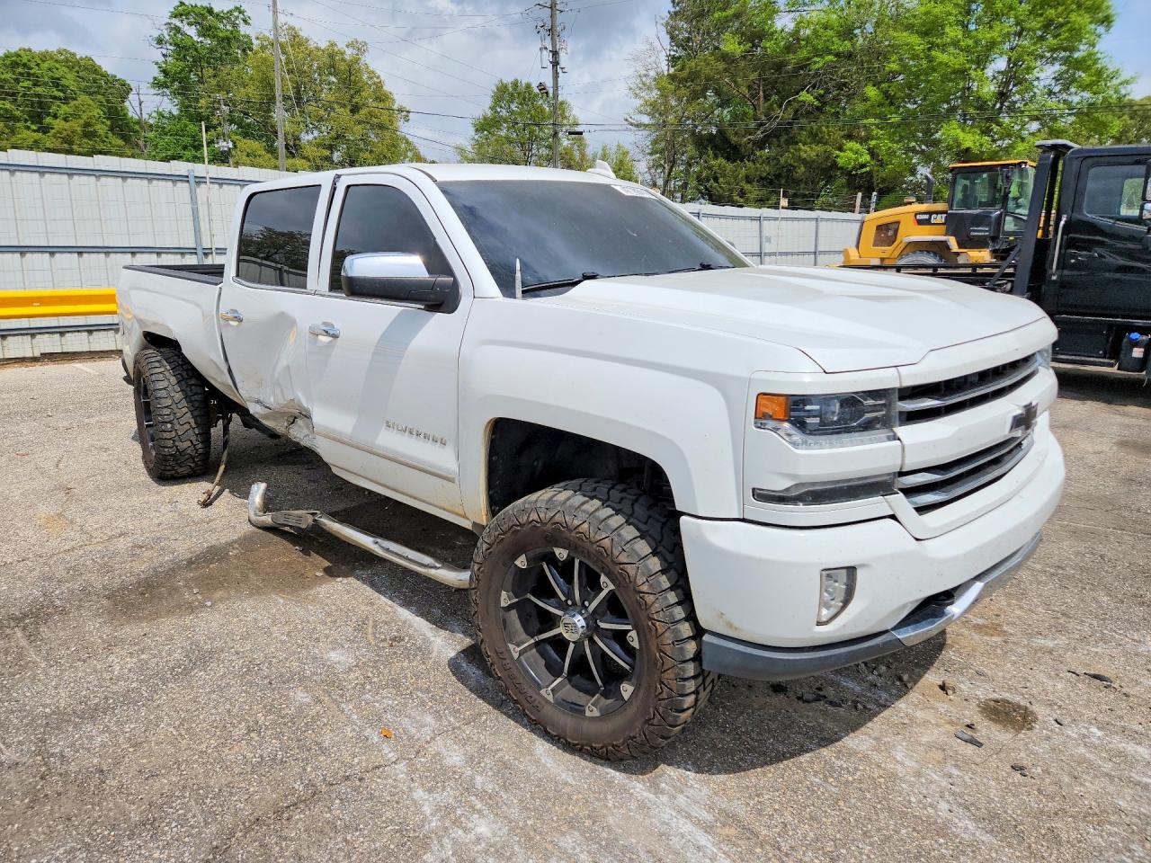 2018 CHEVROLET SILVERADO K1500 LTZ photo 7