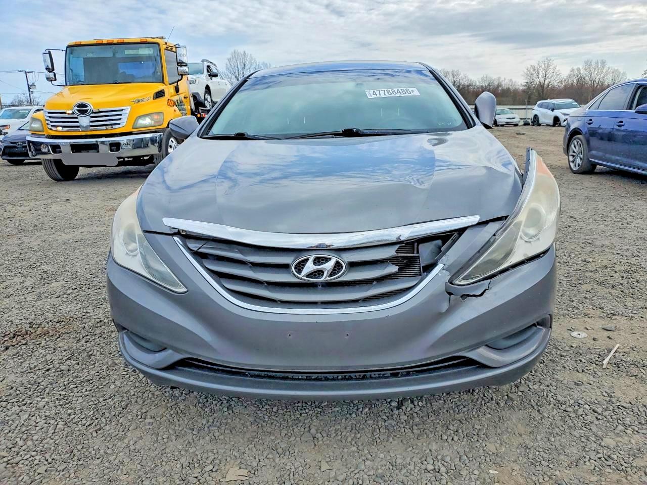 2011 HYUNDAI SONATA GLS photo 9