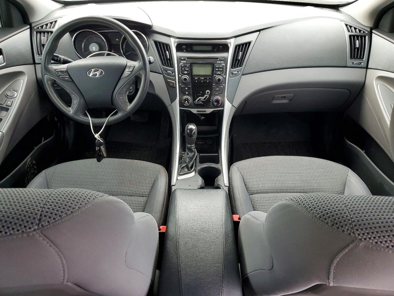 2011 HYUNDAI SONATA GLS photo 15