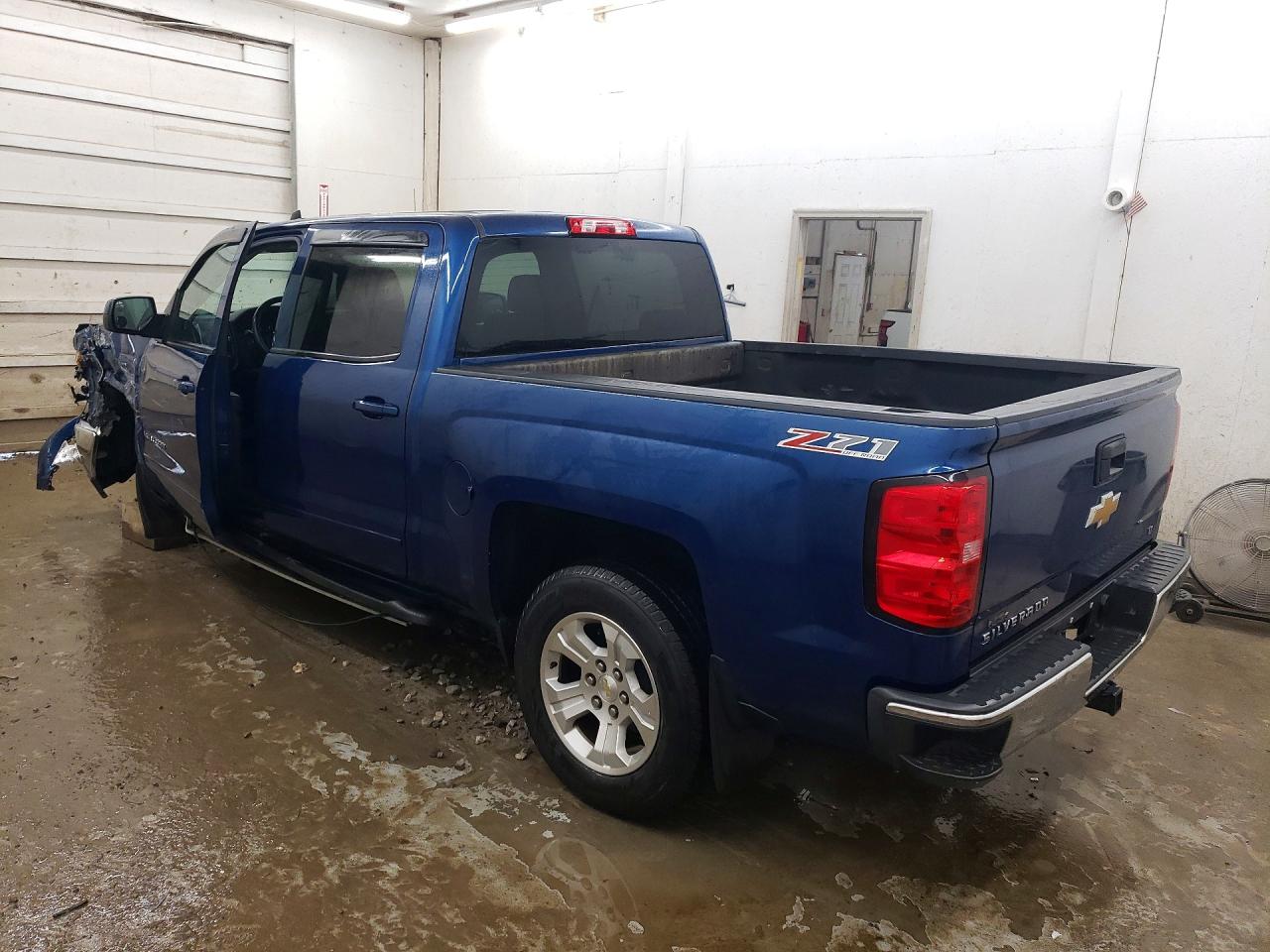 2015 CHEVROLET SILVERADO K1500 LT photo 3