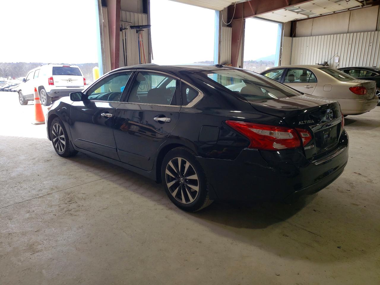 2017 NISSAN ALTIMA 2.5 SV photo 4