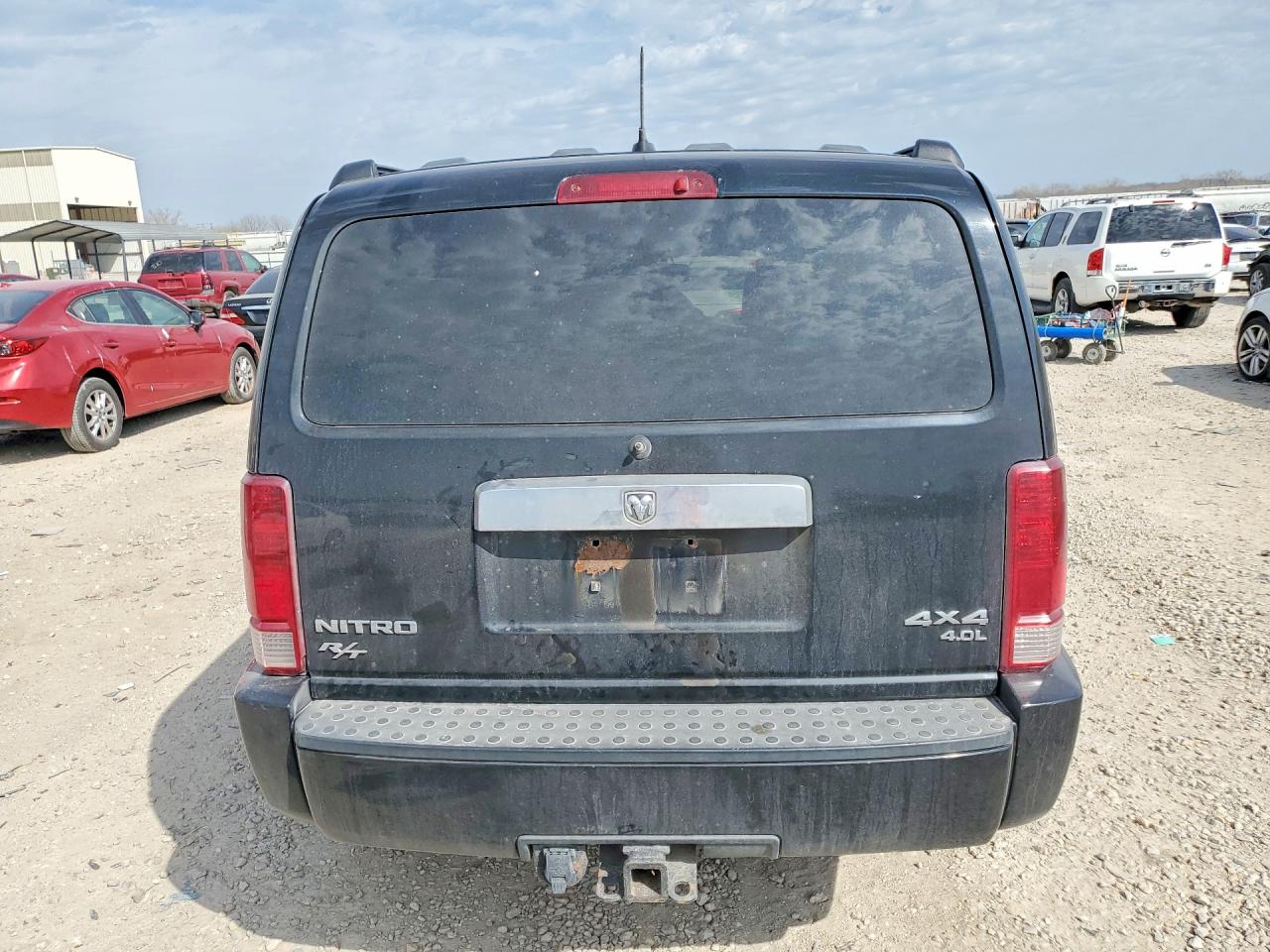 2007 DODGE NITRO R photo 11