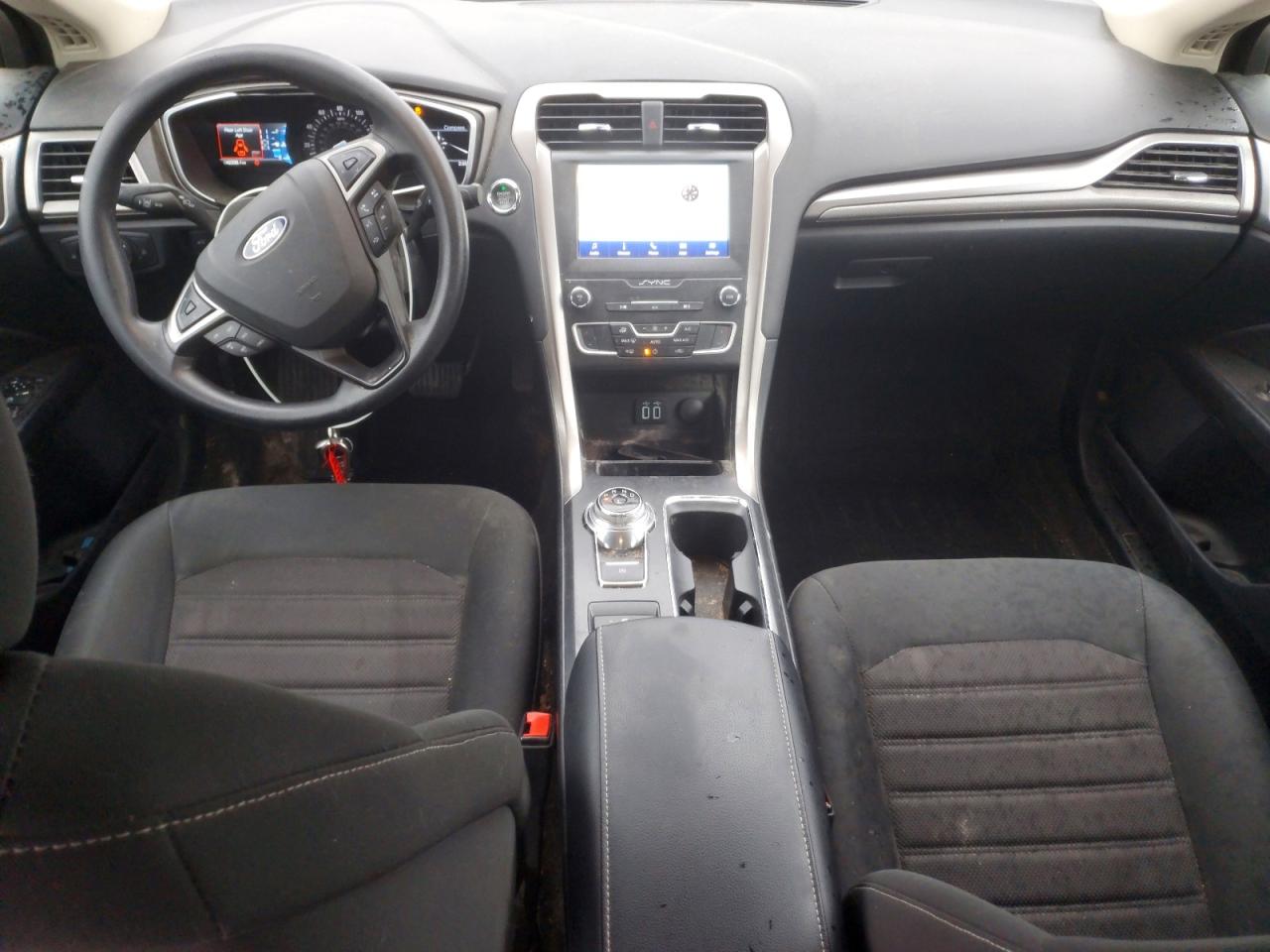 2020 FORD FUSION SE photo 15