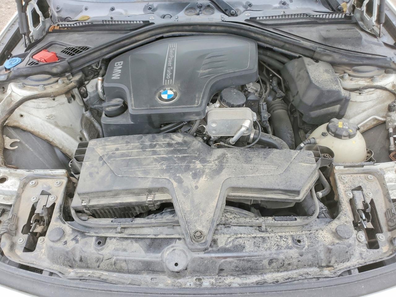 2017 BMW 320 I photo 11