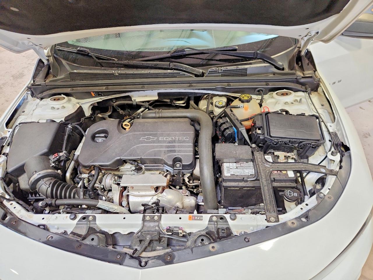 2016 CHEVROLET MALIBU LS photo 11