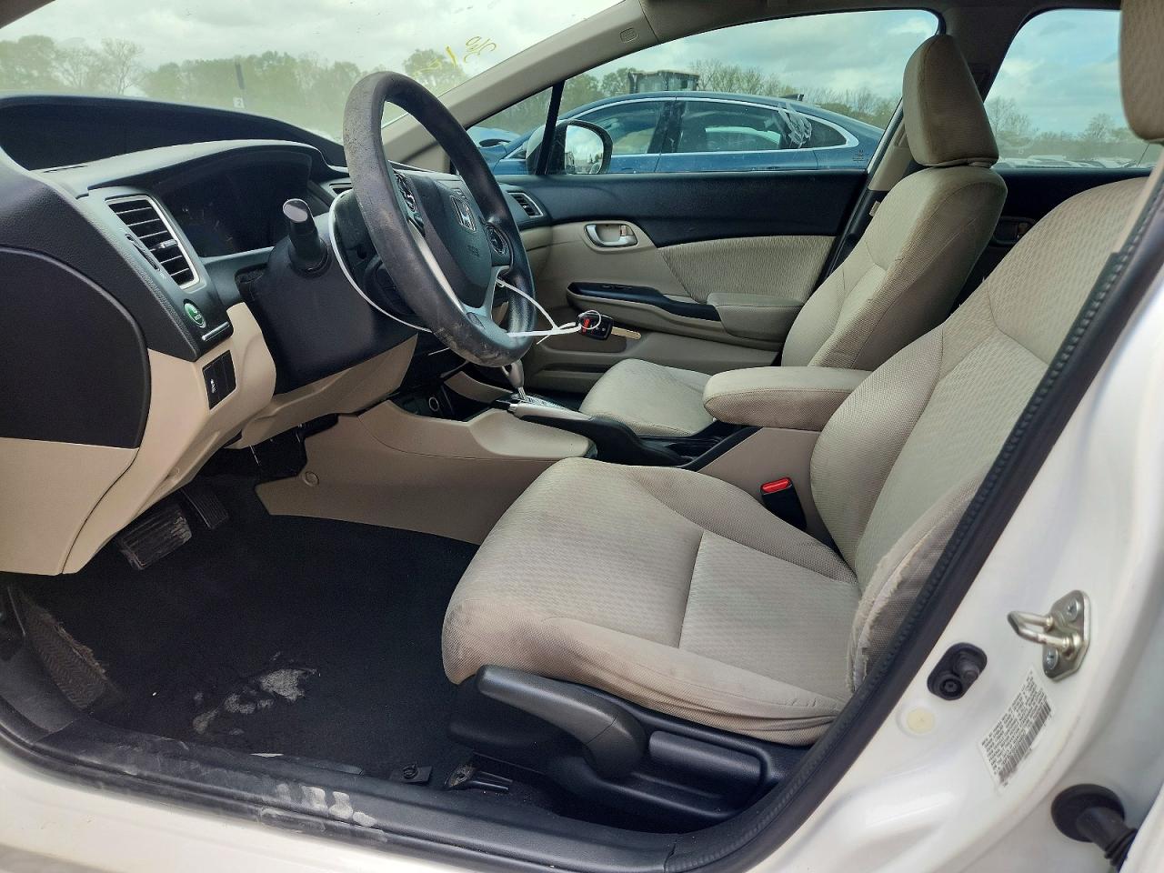 2014 HONDA CIVIC LX photo 13