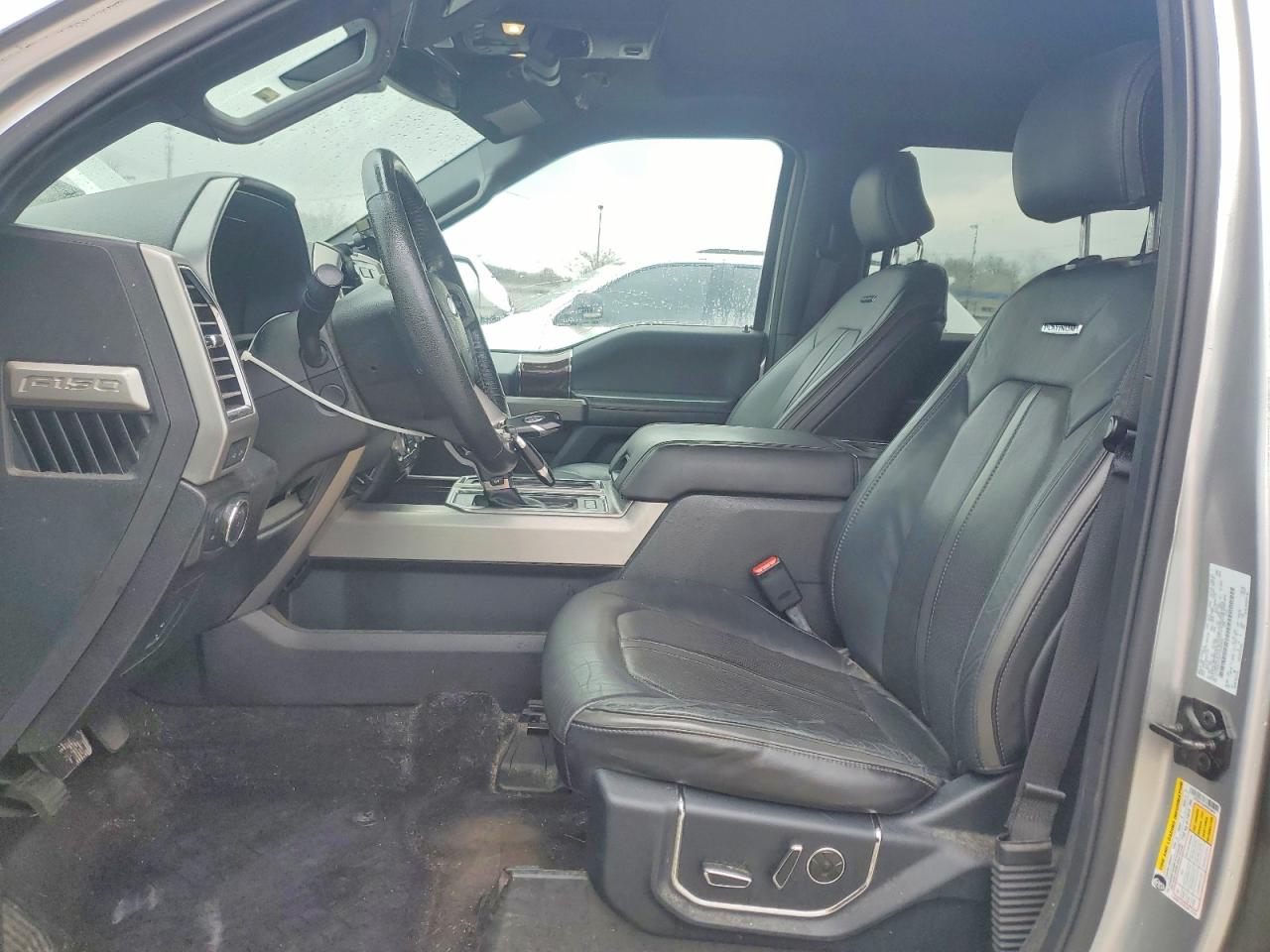2015 FORD F150 SUPERCREW photo 13