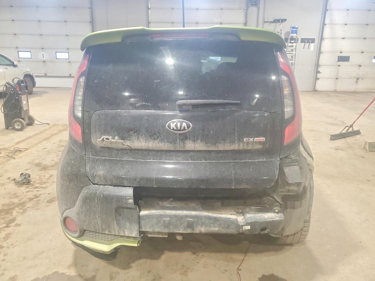2016 KIA SOUL + photo 16