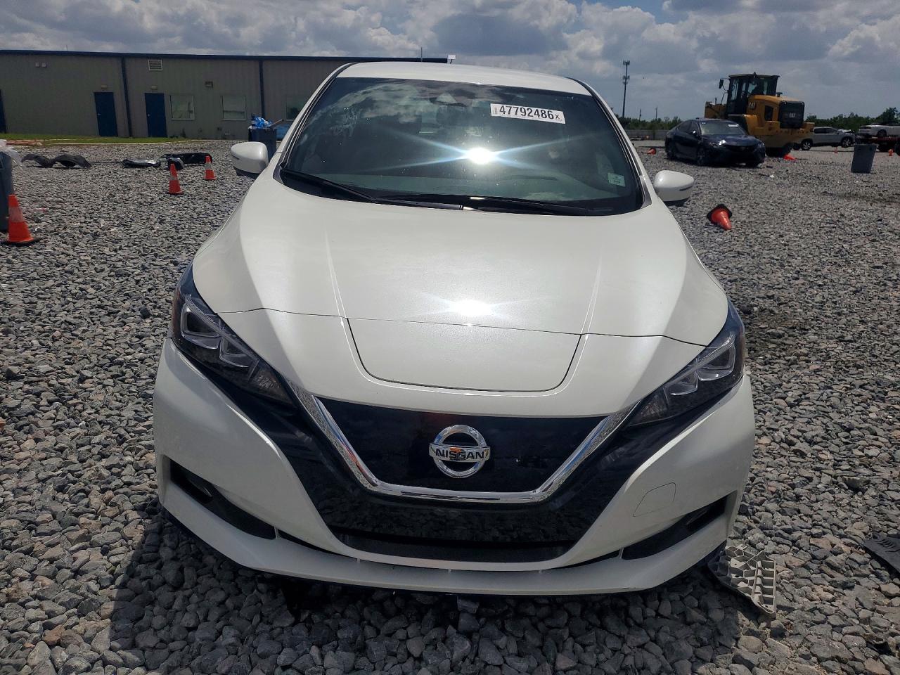 2019 NISSAN LEAF SL PLUS photo 5