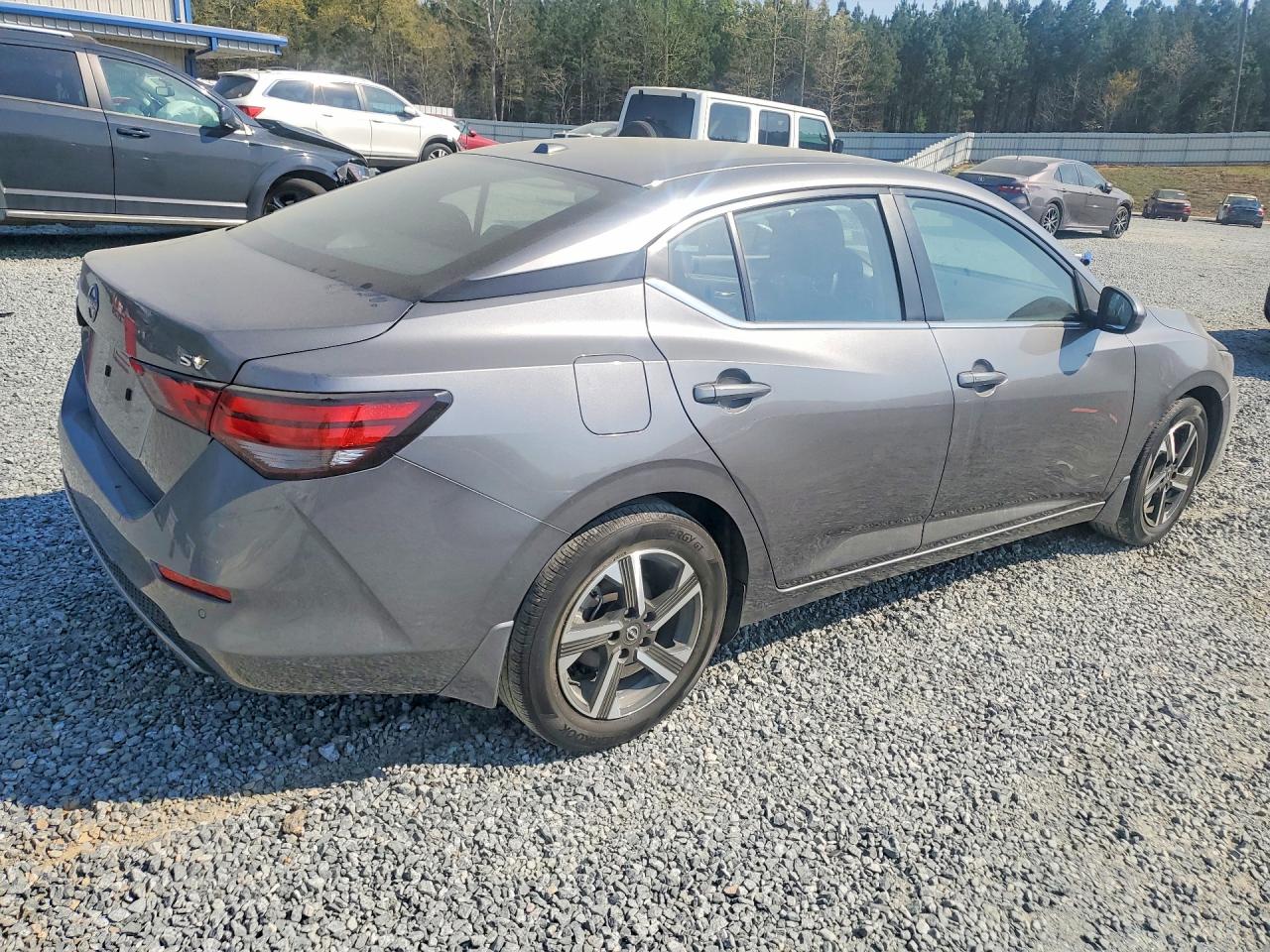 2024 NISSAN SENTRA SV photo 7