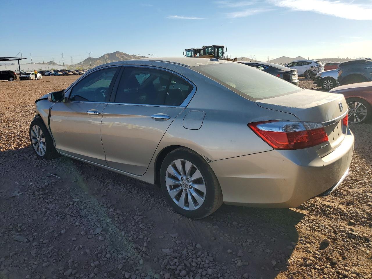 2015 HONDA ACCORD EXL photo 3