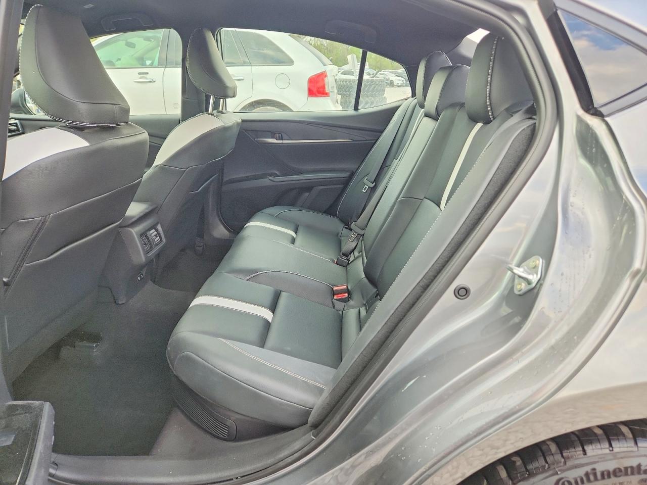 2026 TOYOTA CAMRY SE photo 10