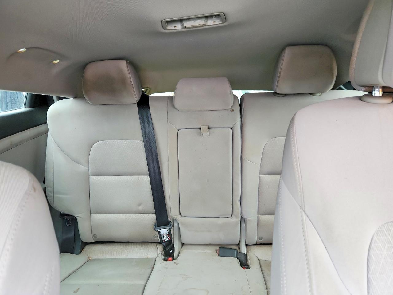 2018 HYUNDAI TUCSON SE photo 28