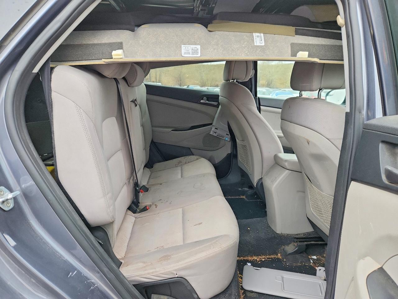 2018 HYUNDAI TUCSON SE photo 31