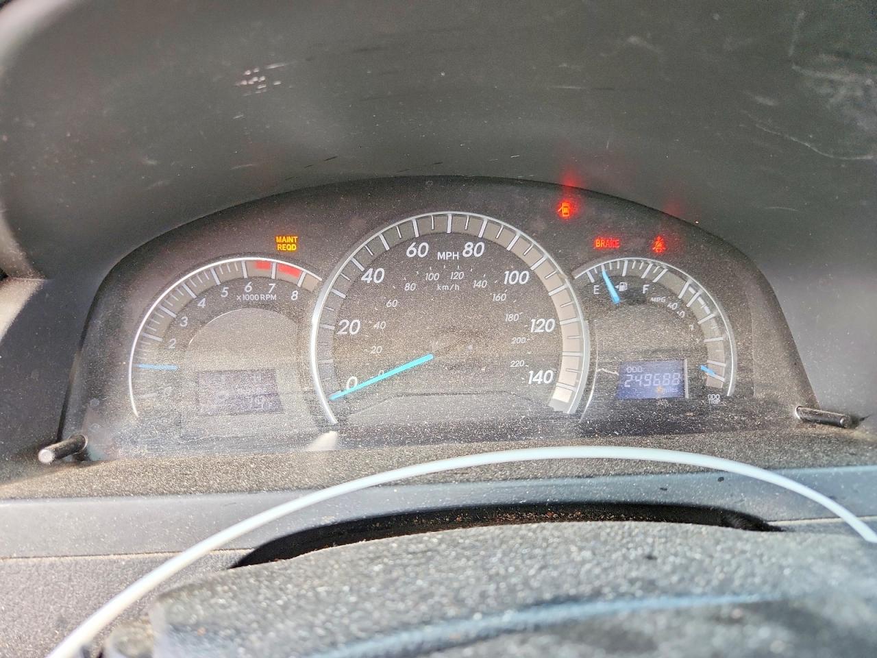 2013 TOYOTA CAMRY SE photo 17
