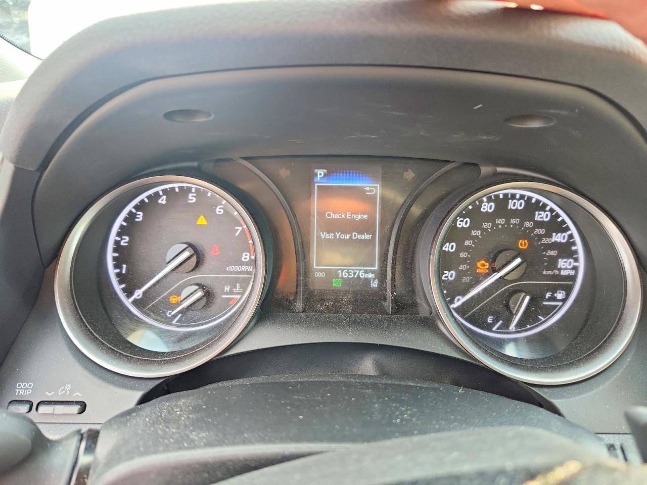 2024 TOYOTA CAMRY SE photo 25