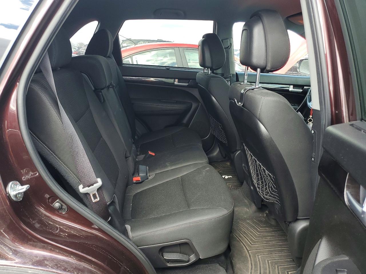 2015 KIA SORENTO LX photo 10