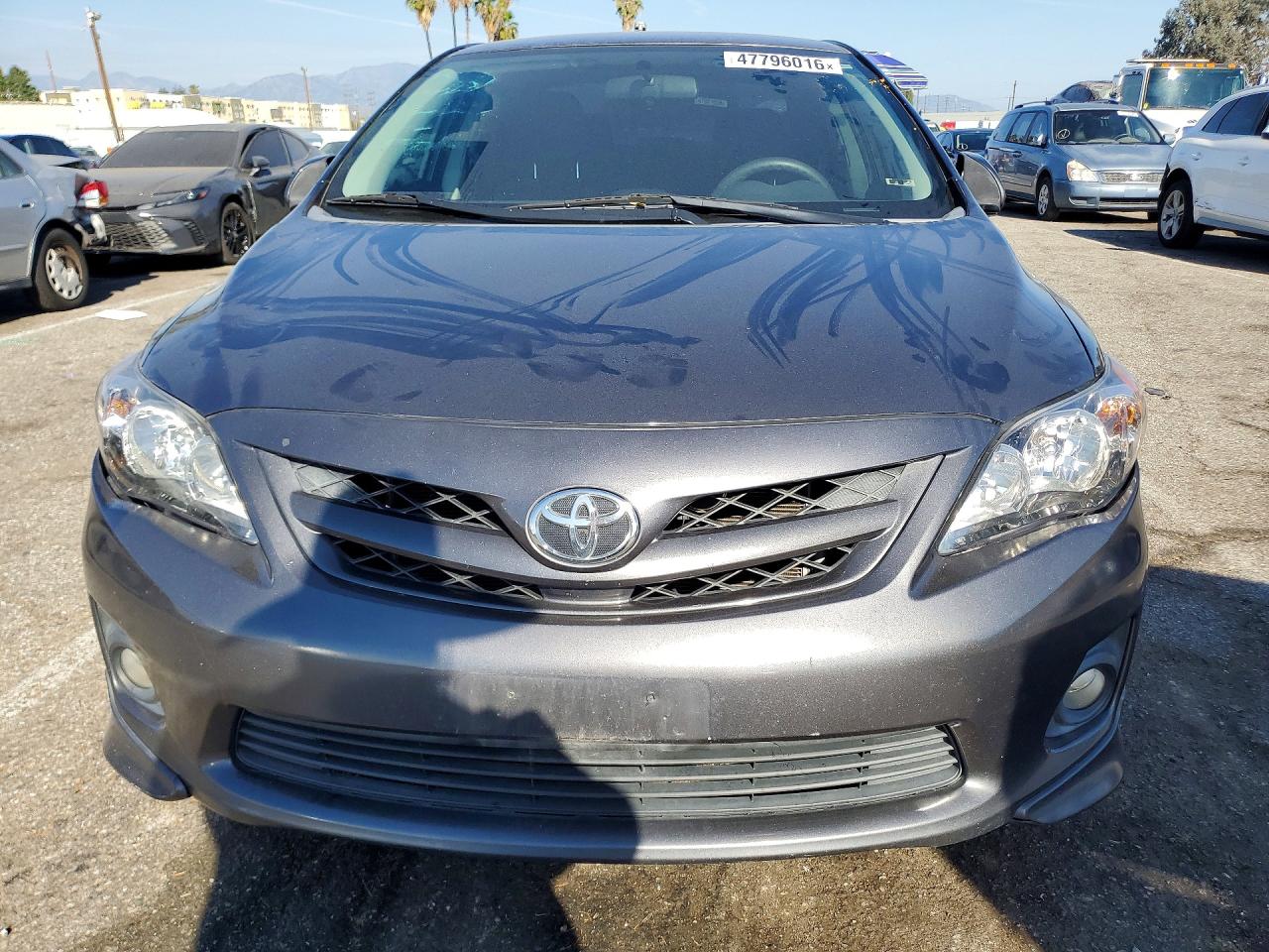 2013 TOYOTA COROLLA S photo 9