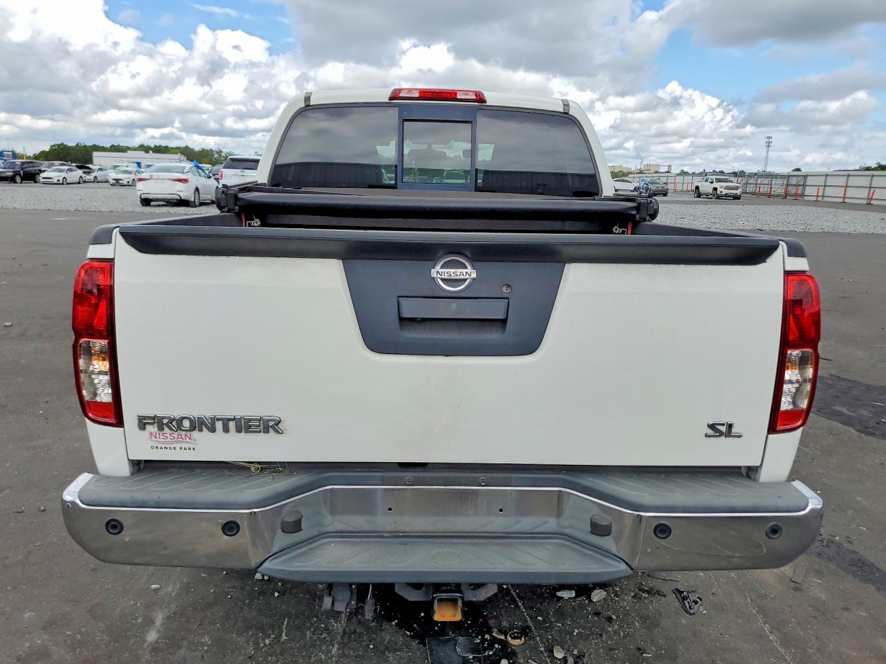 2019 NISSAN FRONTIER SL photo 11