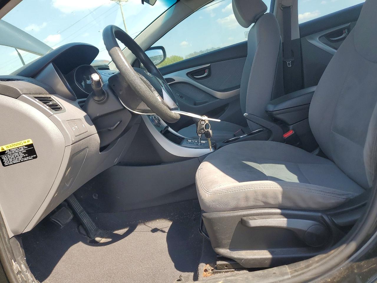 2013 HYUNDAI ELANTRA GLS photo 13
