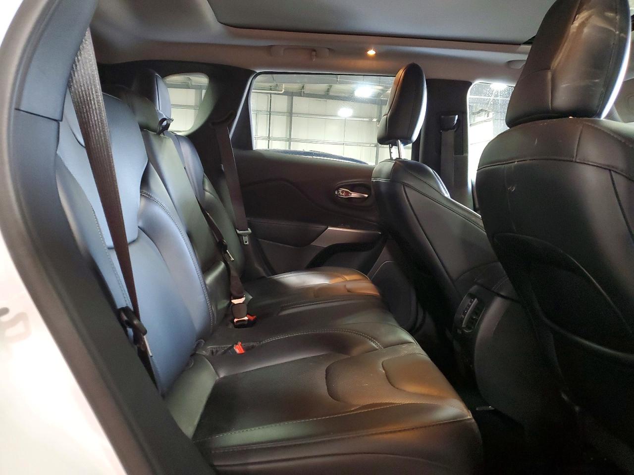 2021 JEEP CHEROKEE LIMITED photo 21