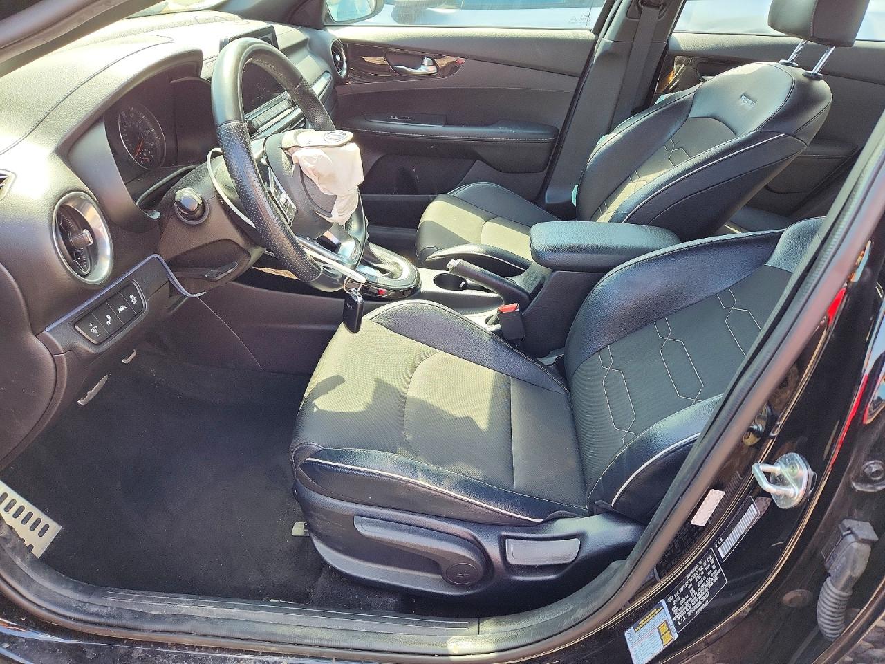 2021 KIA FORTE GT-LINE photo 13