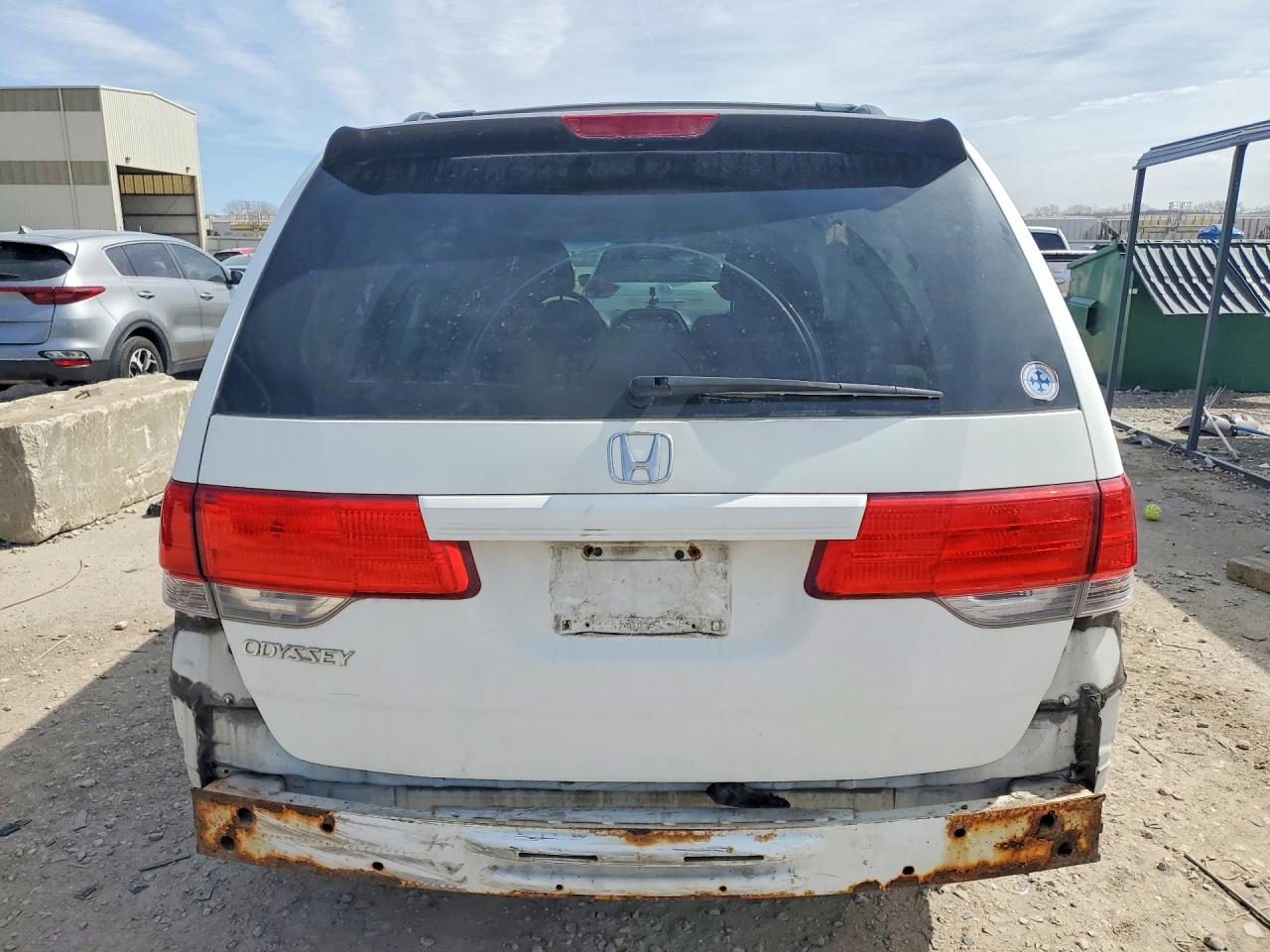 2010 HONDA ODYSSEY LX photo 11