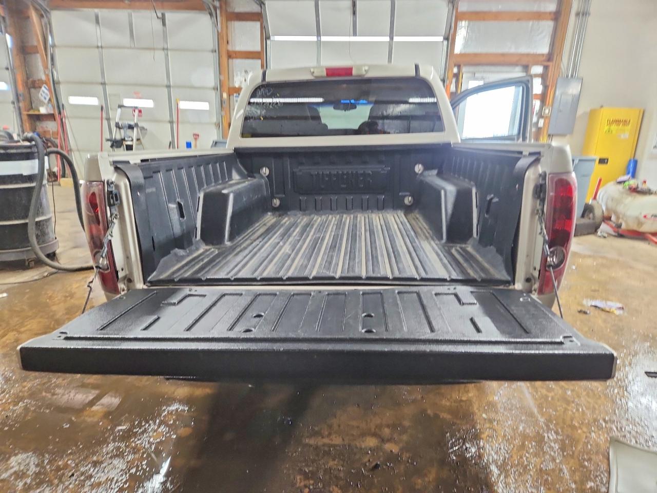 2005 CHEVROLET COLORADO photo 11