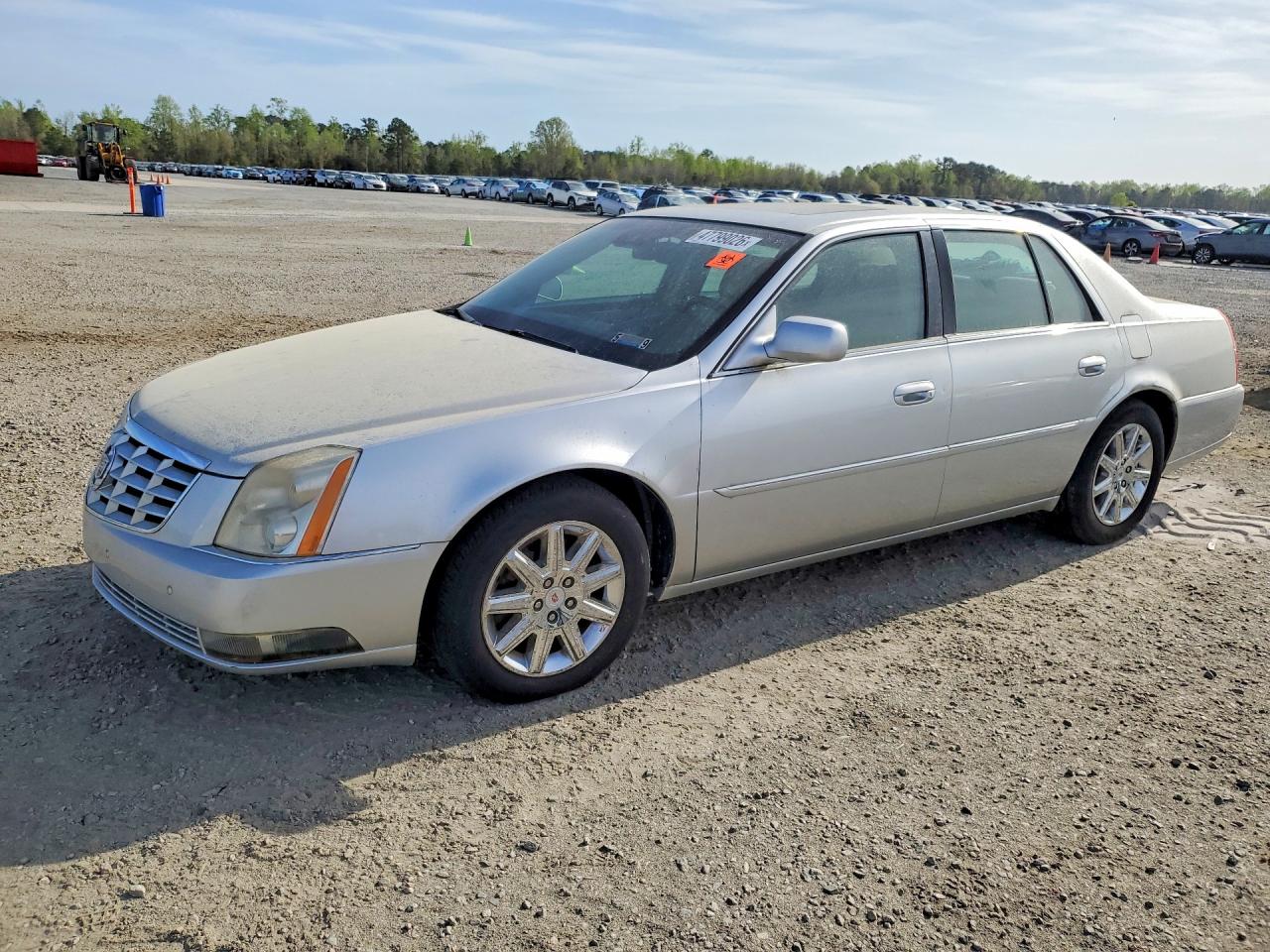 2010 CADILLAC DTS