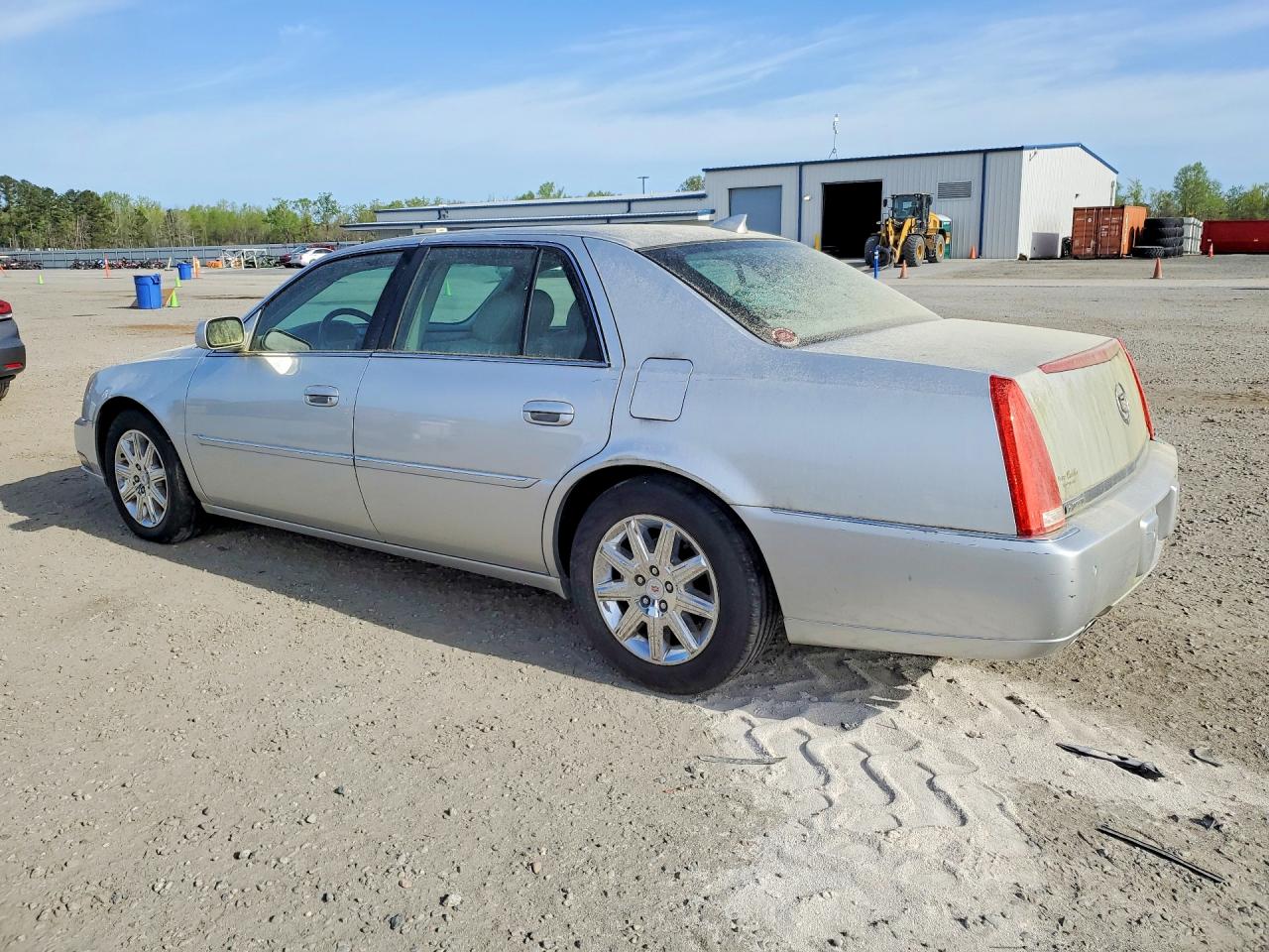 2010 CADILLAC DTS PREMIUM COLLECTION photo 4