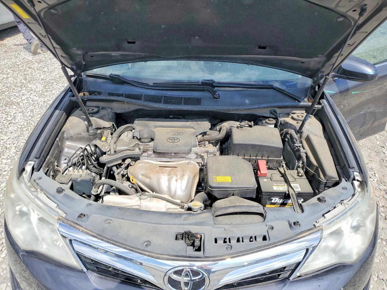 2012 TOYOTA CAMRY LE photo 21