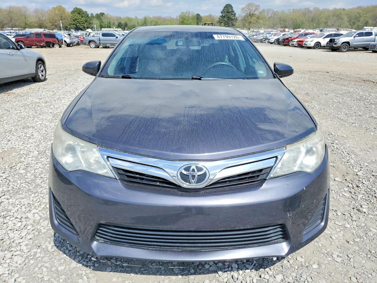 2012 TOYOTA CAMRY LE photo 9