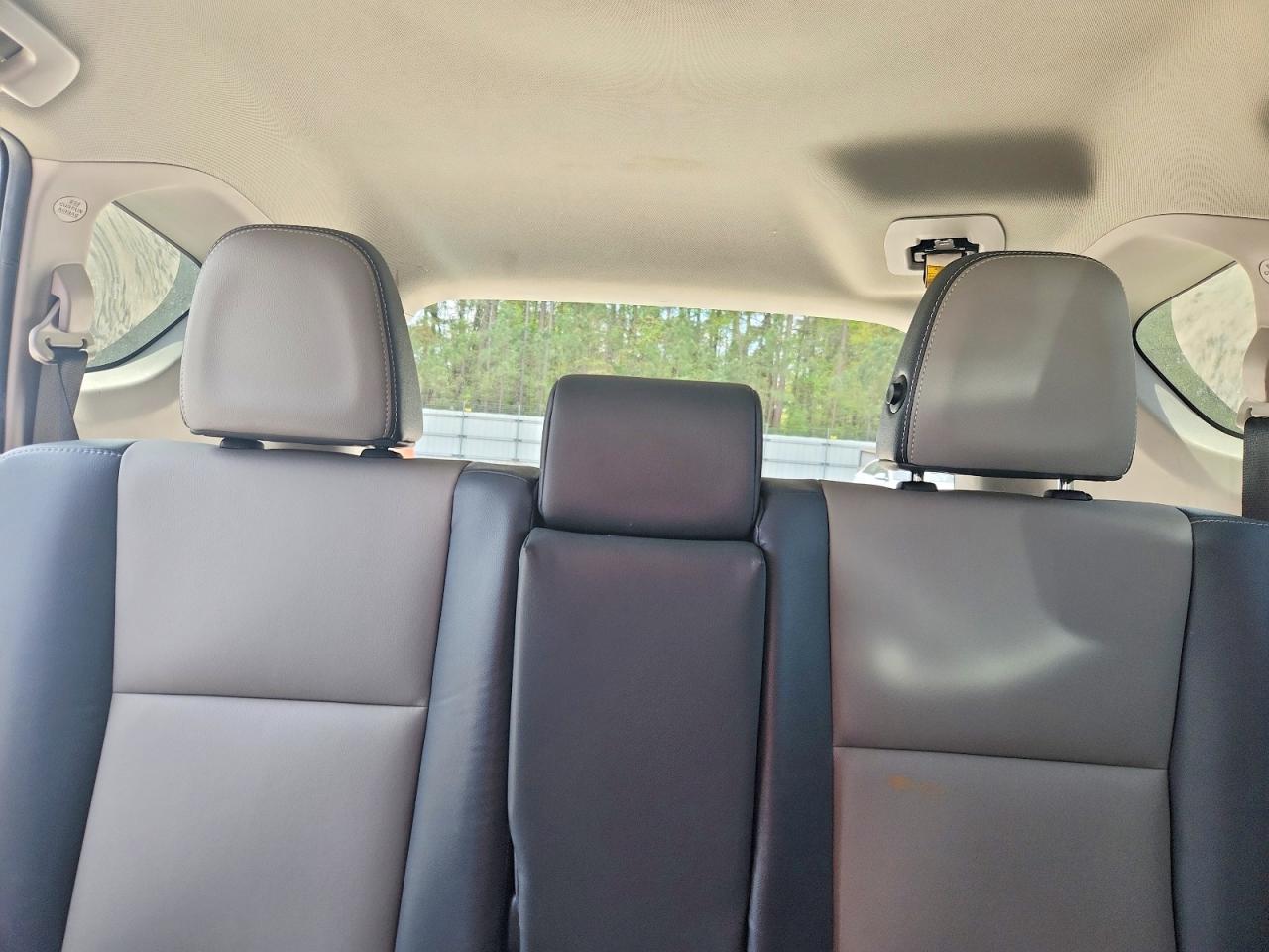 2015 TOYOTA RAV4 LIMITED photo 19