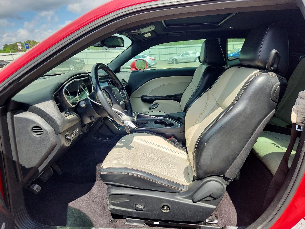 2016 DODGE CHALLENGER SXT photo 13