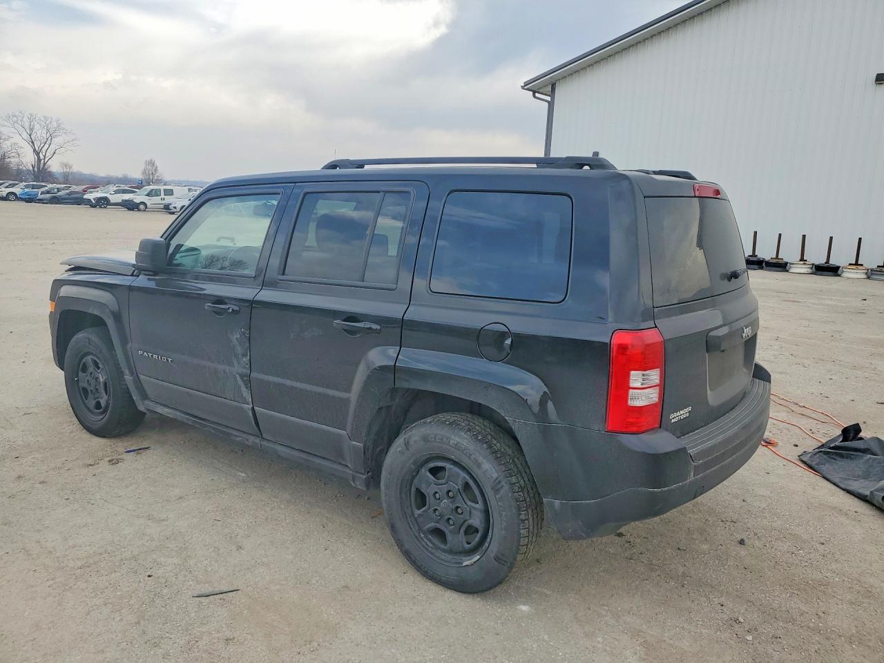 2017 JEEP PATRIOT SPORT photo 3