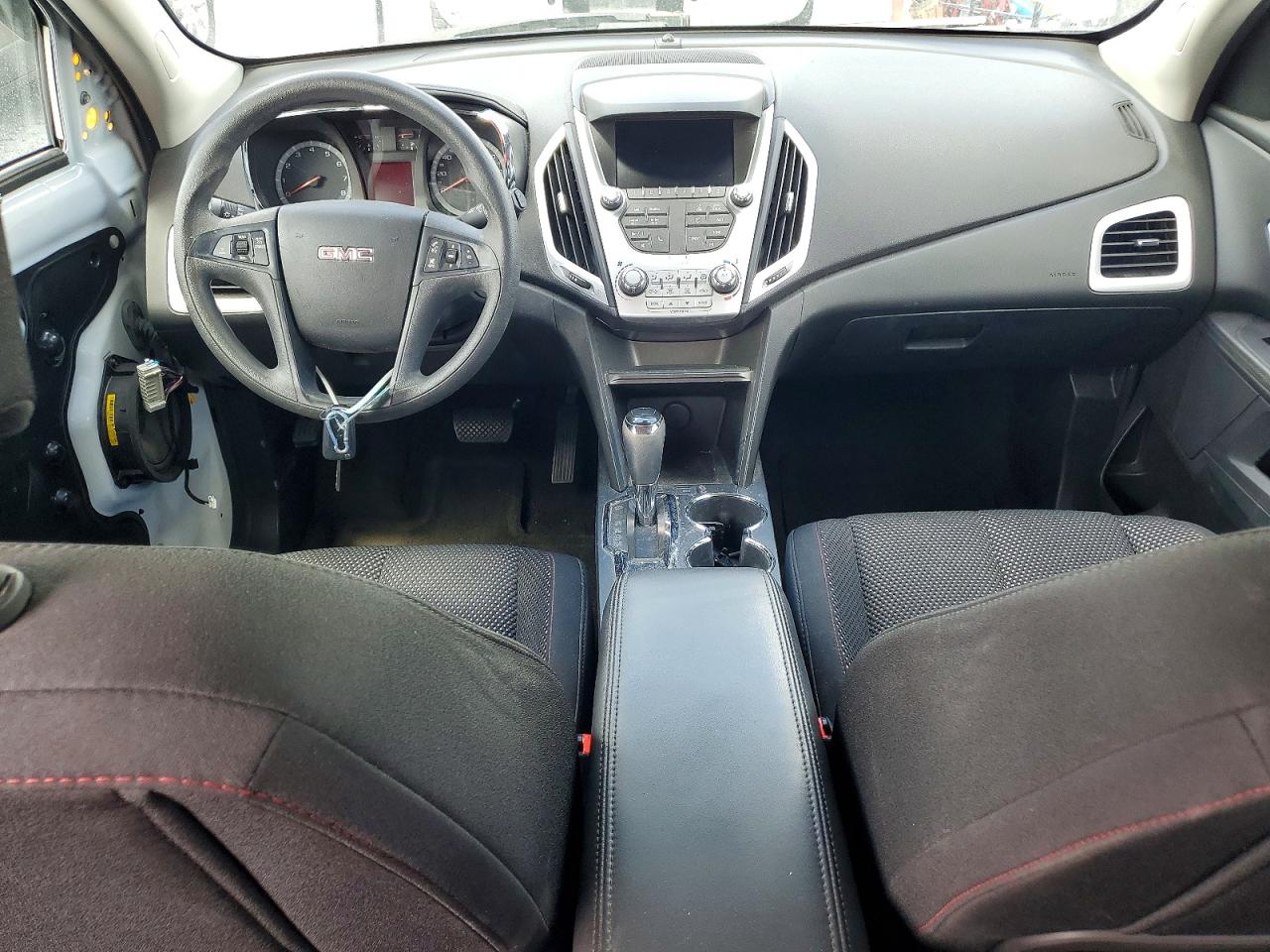 2017 GMC TERRAIN SLE photo 15