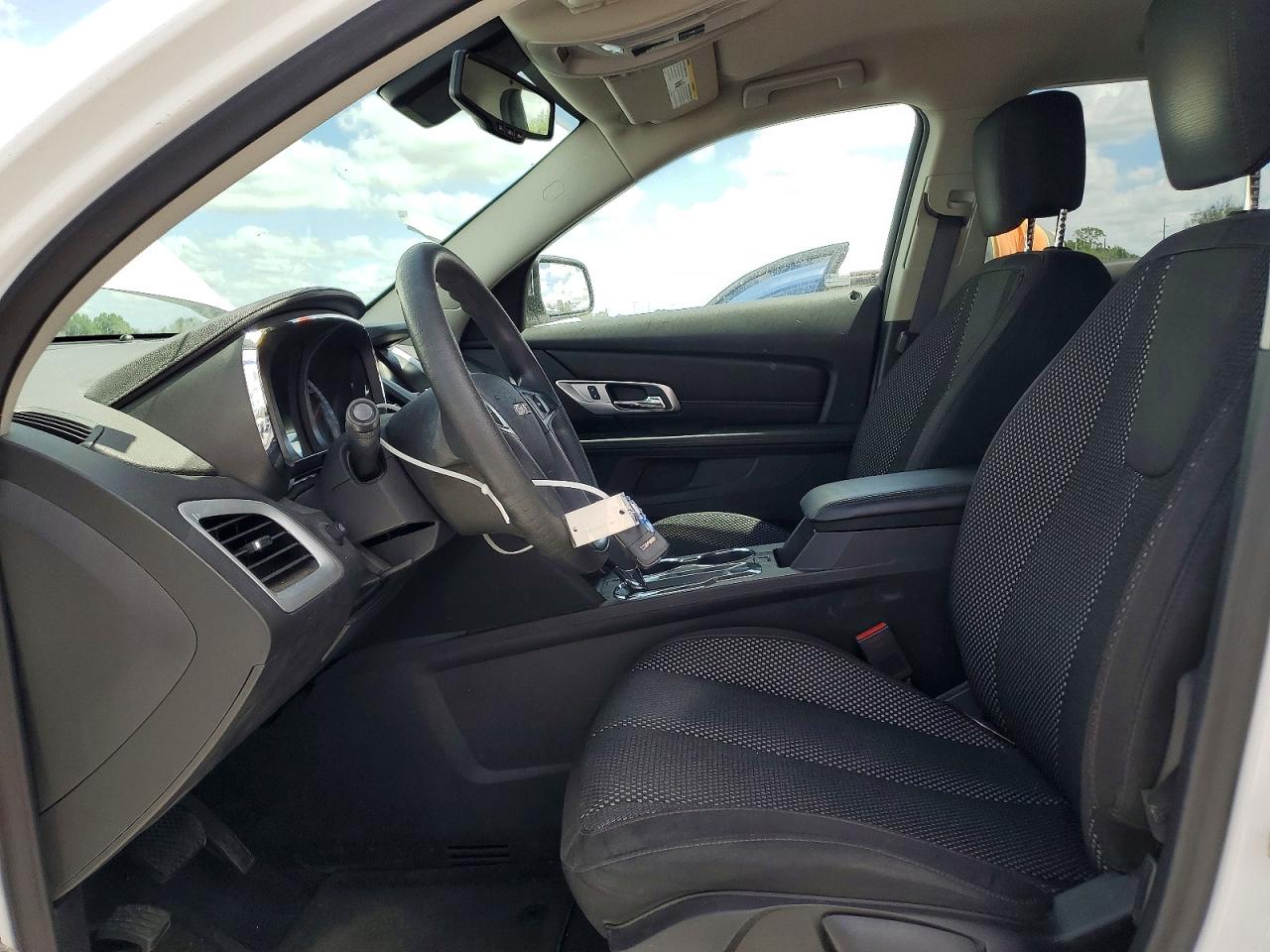 2017 GMC TERRAIN SLE photo 13