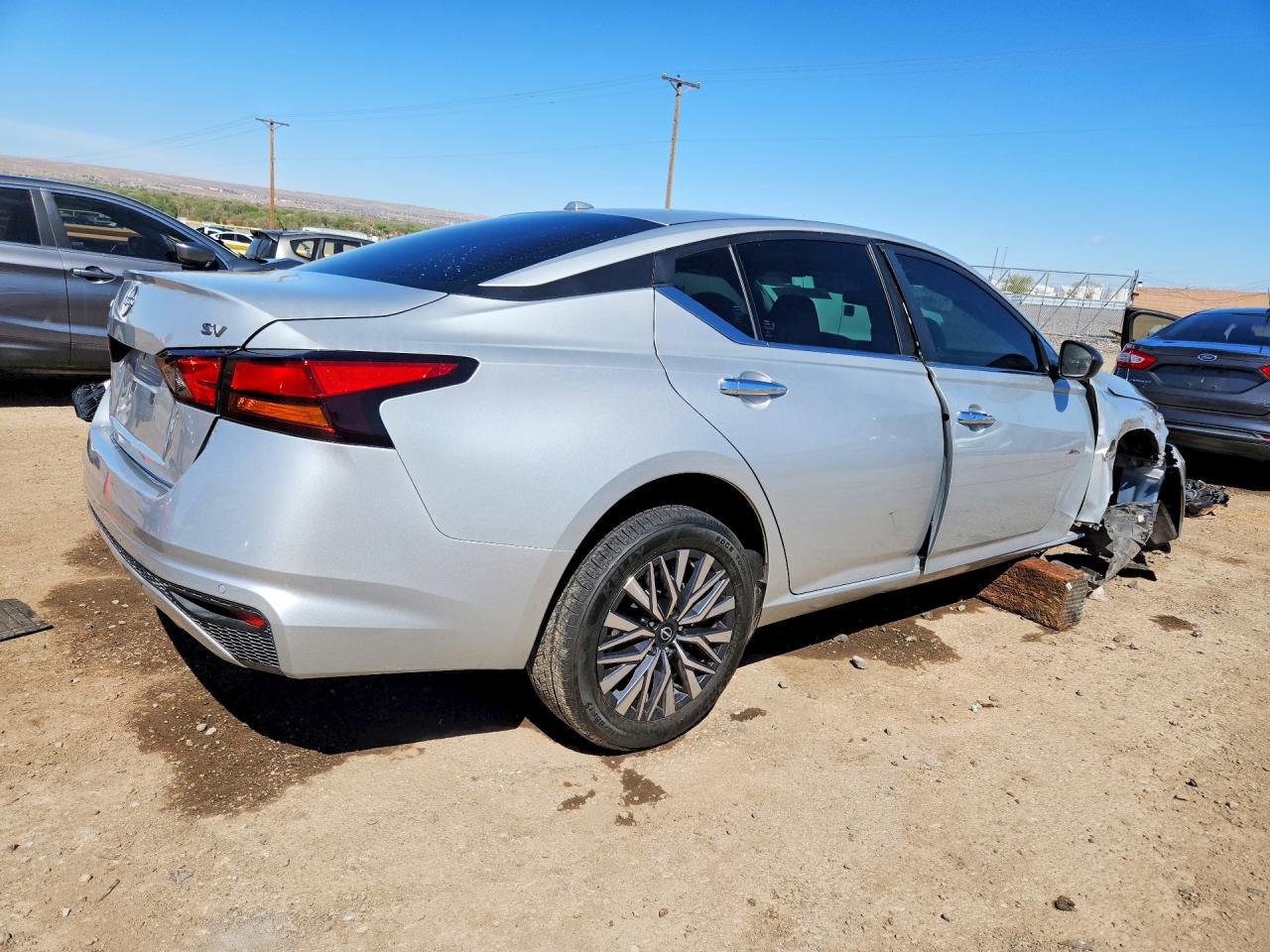 2024 NISSAN ALTIMA 2.5 SV photo 5