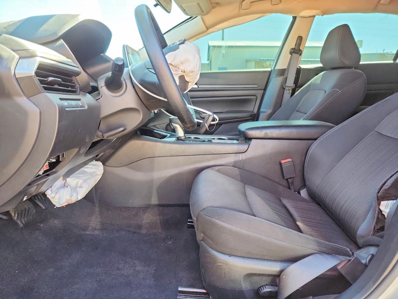 2024 NISSAN ALTIMA 2.5 SV photo 13