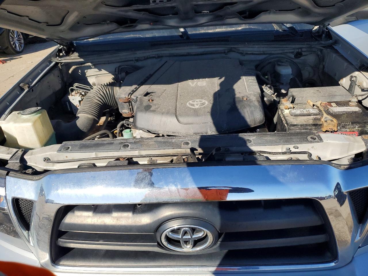 2005 TOYOTA TACOMA PRERUNNER V6 photo 11