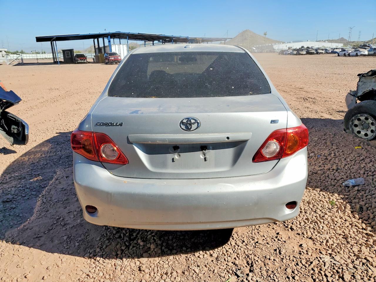2010 TOYOTA COROLLA LE photo 11