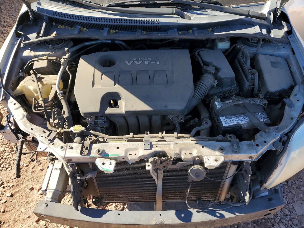 2010 TOYOTA COROLLA LE photo 21