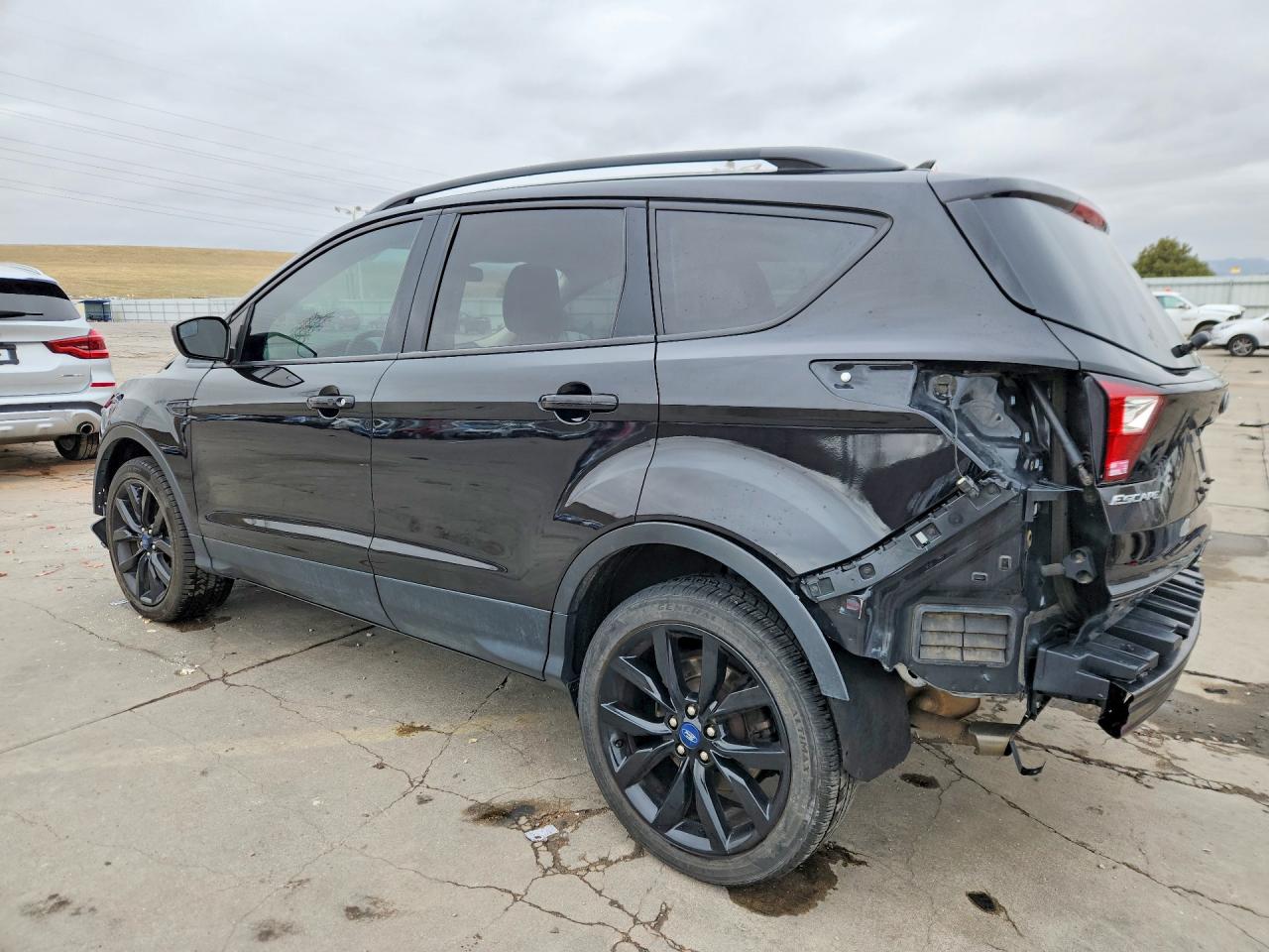 2019 FORD ESCAPE SE photo 3